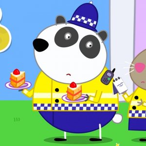 The Police Radio! 🚓  | Peppa Pig Full Episodes